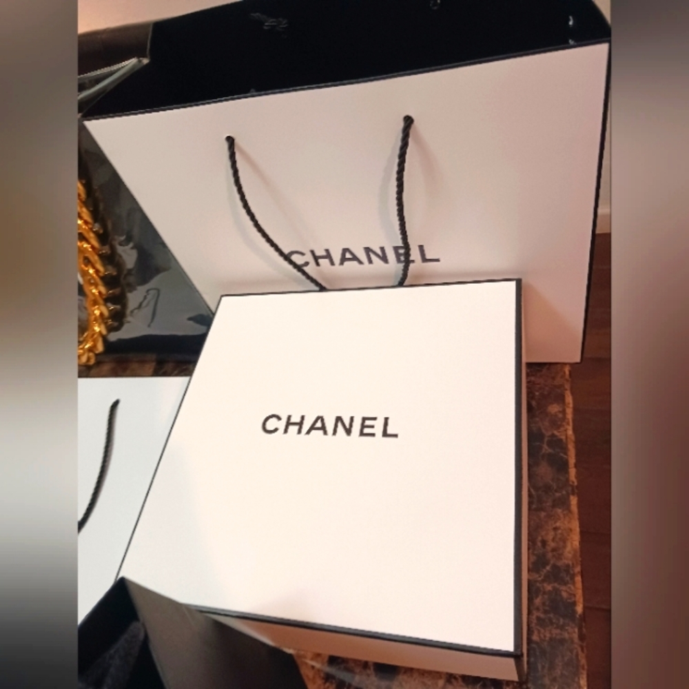 Gift boxes, bags for MOTHER'S DAY